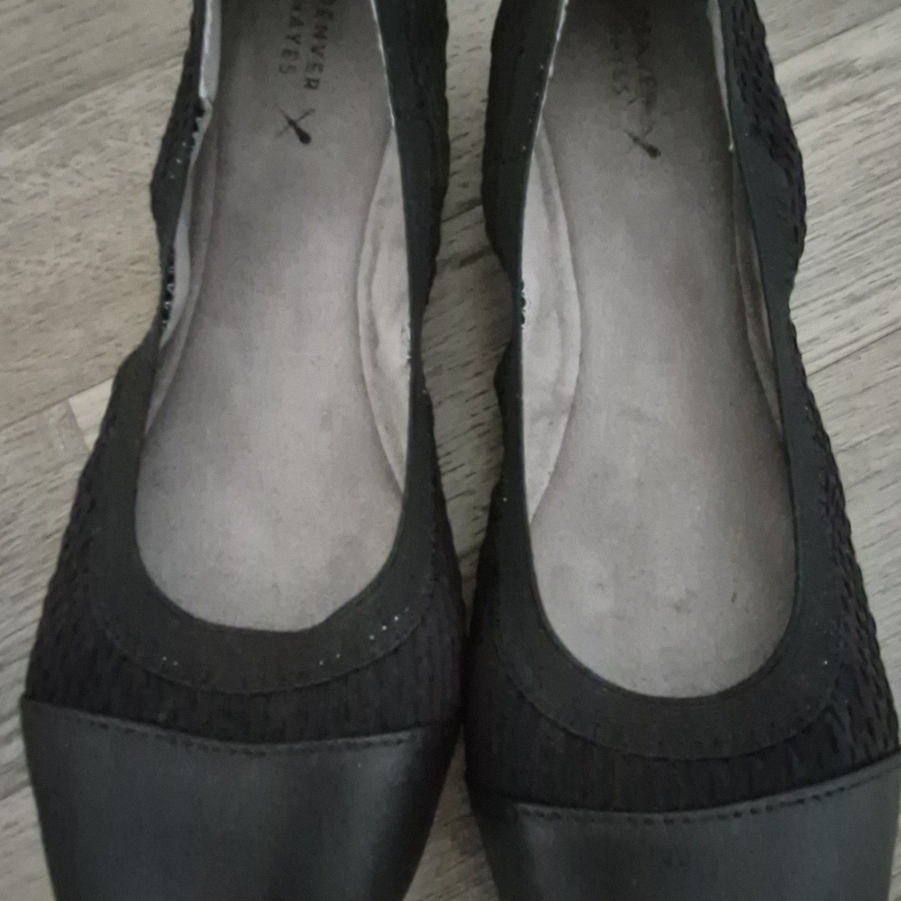 Women's Black Flats